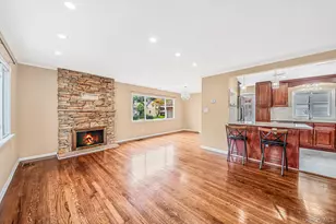 5 Willets Dr, Syosset, NY 11791 - Photo 4