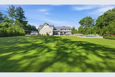 6 Castle Court, Woodbury, NY 11797 - Photo 6