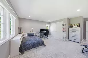 6 Castle Ct, Woodbury, NY 11797 - Photo 28
