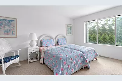 40 Peacock Path, East Quogue, NY 11942 - Photo 16
