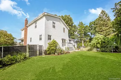 60 Jaycox Avenue, Islip, NY 11751 - Photo 32