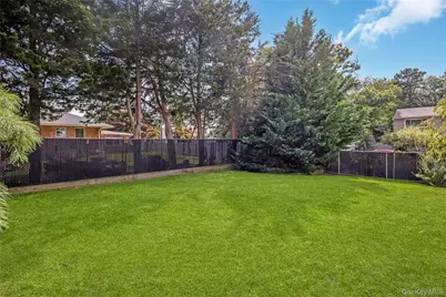 60 Jaycox Avenue, Islip, NY 11751 - Photo 30