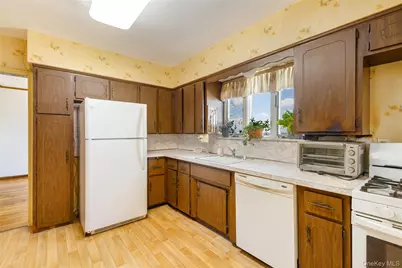127-17 Beach Channel Drive, Rockaway Park, NY 11694 - Photo 12