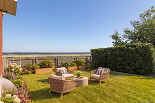 127-17 Beach Channel Dr, Rockaway Park, NY 11694 - Photo 4