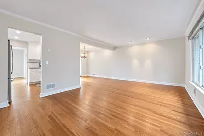 22 Somerset Drive, Yonkers, NY 10710 - Photo 8