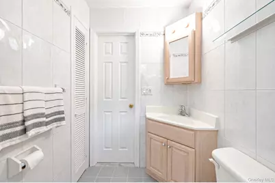 152 Grand Avenue, Shirley, NY 11967 - Photo 16