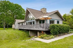 129 Clinton Corners Rd, Salt Point, NY 12578 - Photo 2