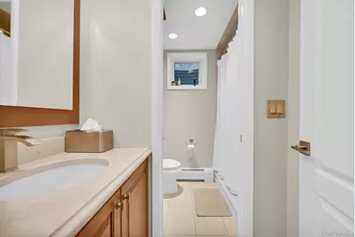 15 Ramapo Lane, Chestnut Ridge, NY 10952 - Photo 32