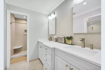 15 Ramapo Lane, Chestnut Ridge, NY 10952 - Photo 20