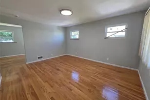 66 Gates Ave, Valley Stream, NY 11580 - Photo 10