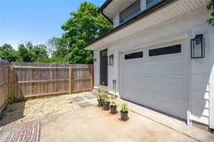55 Cleveland St, Patchogue, NY 11772 - Photo 40