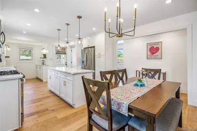 55 Cleveland Street, Patchogue, NY 11772 - Photo 12