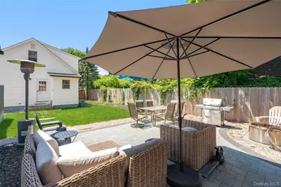 55 Cleveland Street, Patchogue, NY 11772 - Photo 34