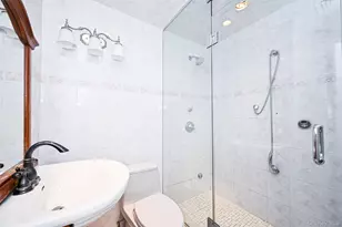 58-12 202nd St, Bayside, NY 11364 - Photo 12