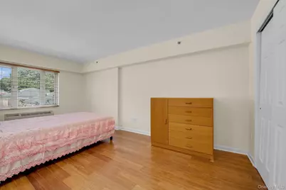 6434 Grand Central Parkway #3G, Forest Hills, NY 11375 - Photo 16