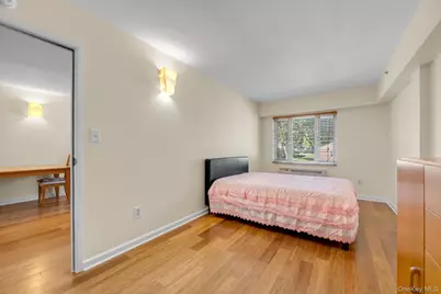 6434 Grand Central Parkway #3G, Forest Hills, NY 11375 - Photo 14