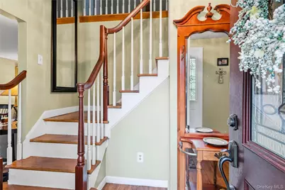 3 Palfrey Street, Stony Brook, NY 11790 - Photo 4