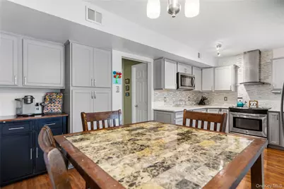 3 Palfrey Street, Stony Brook, NY 11790 - Photo 18