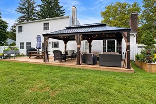 9 Sugarbush Ln, Coram, NY 11727 - Photo 20