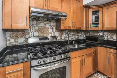 85-10 Elmhurst Avenue #-, Elmhurst, NY 11373 - Photo 8