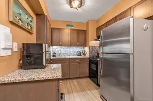 370 W Broadway, Long Beach, NY 11561 - Photo 6