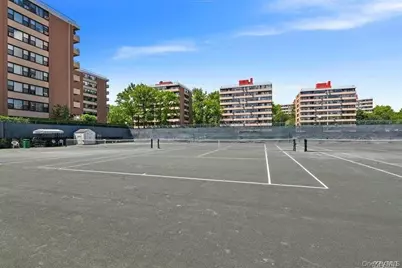 10-01 162 Street #4A, Whitestone, NY 11357 - Photo 2