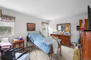 7 Barby Ln, Plainview, NY 11803 - Photo 40