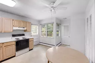 7 Barby Ln, Plainview, NY 11803 - Photo 14