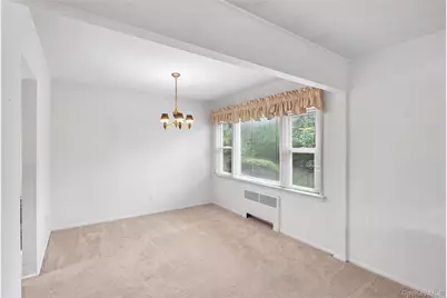 7 Barby Lane, Plainview, NY 11803 - Photo 10