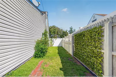 114 Southberry Lane, Levittown, NY 11756 - Photo 34