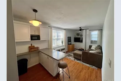 855 E Broadway #Le, Long Beach, NY 11561 - Photo 10