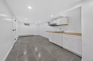 28 Roslyn Ave, Selden, NY 11784 - Photo 26