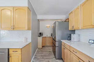 16 Salem Rd, Hicksville, NY 11801 - Photo 18