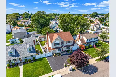 16 Salem Road, Hicksville, NY 11801 - Photo 50