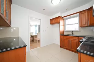 82-17 166th St, Jamaica, NY 11432 - Photo 4