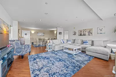 136 Beach 117th Street #2H, Rockaway Park, NY 11694 - Photo 6
