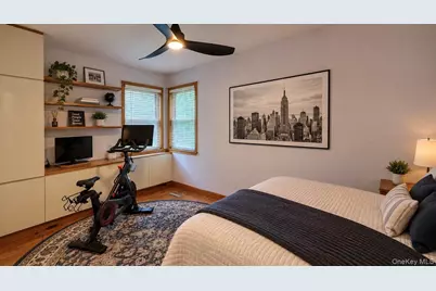 120 Barrymore Boulevard, Franklin Square, NY 11010 - Photo 14
