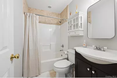 58 Ocean Avenue, Hampton Bays, NY 11946 - Photo 20