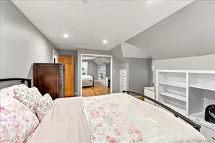 4 Holly St, Yonkers, NY 10704 - Photo 22