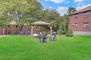 245-14 61st Ave, Douglaston, NY 11362 - Photo 20