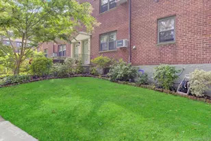245-14 61st Ave, Douglaston, NY 11362 - Photo 22