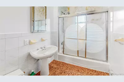 20-62 49th Street, Astoria, NY 11105 - Photo 18