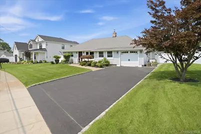 45 Polo Road, Massapequa, NY 11758 - Photo 2