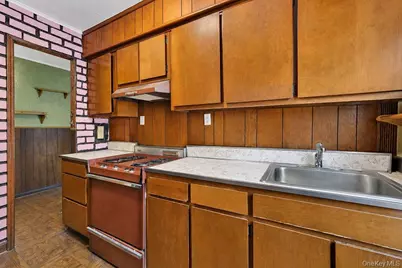 107-51 91st Street, Ozone Park, NY 11417 - Photo 20