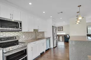25 Heather Crescent, Commack, NY 11725 - Photo 24