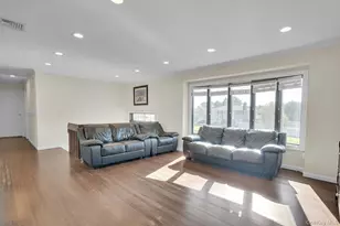 25 Heather Crescent, Commack, NY 11725 - Photo 10