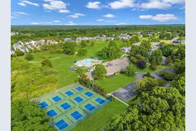 717 Spring Lake Drive, Middle Island, NY 11953 - Photo 14