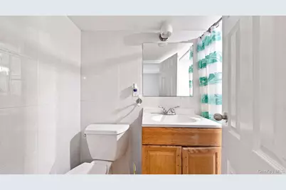 16505 78th Avenue, Fresh Meadows, NY 11366 - Photo 12