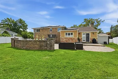 2 Peppermill Road, Roslyn, NY 11576 - Photo 34