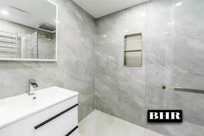 2636 E 7th Street, Brooklyn, NY 11235 - Photo 36